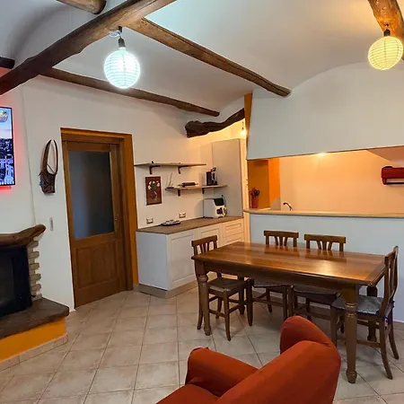 Rustic House Apartment
