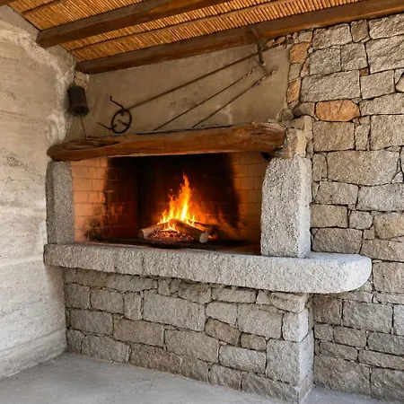 Rustic House Apartment Elini